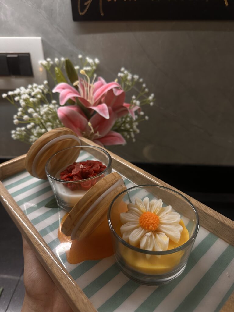 Flower candle