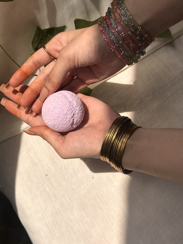 Bath bomb